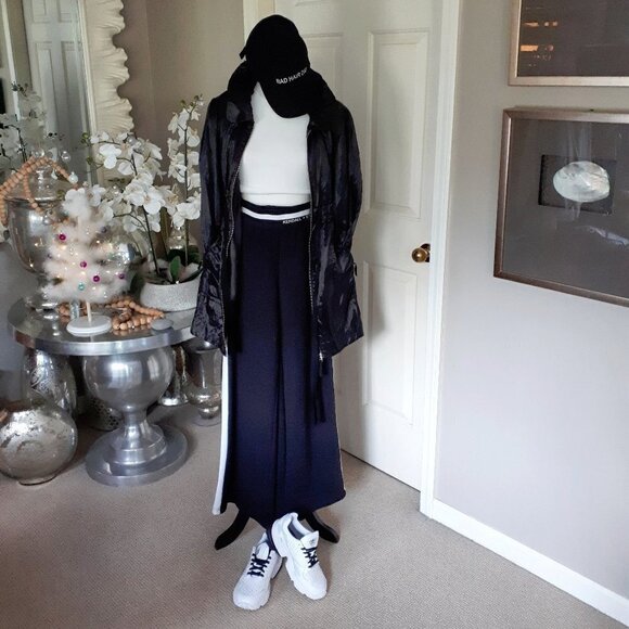 EUC Kendall + Kylie black white high waist wide leg trackpants - Picture 6 of 9